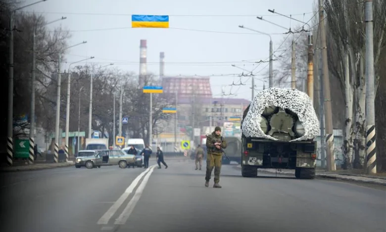 Ξεκίνησε ο πόλεμος, η Ρωσία χτυπάει την Ουκρανία