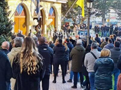 Ράγισαν καρδιές στην κηδεία του 6χρονου Θωμά