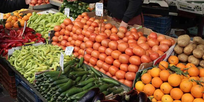 Πραγματική μάχη σε μανάβικο όταν ο ιδιοκτήτης κατάλαβε ότι τον έκλεβαν
