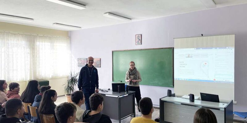 Οι μαθητές της Β’ τάξης του Γυμνασίου Φιλώτα είχαν την ευκαιρία να παρακολουθήσουν το webinar του εκπαιδευτικού προγράμματος KIDS SAVES LIFES