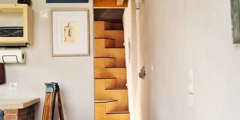 Απόδραση από την ιστορικότητα της μορφής 1 Απόδραση από την ιστορικότητα της μορφής