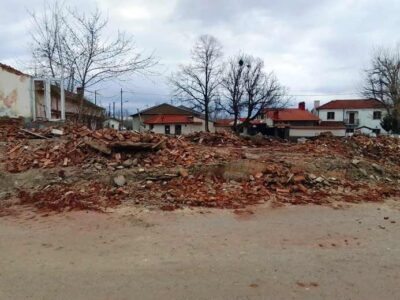 Το παλιό δημοτικό! (…είναι παρελθόν)