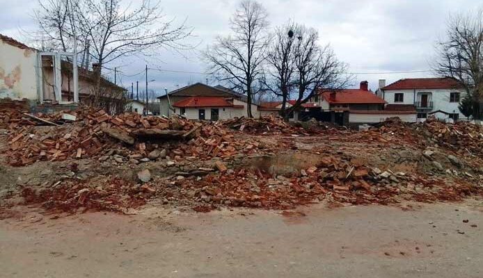 Το παλιό δημοτικό! (…είναι παρελθόν)