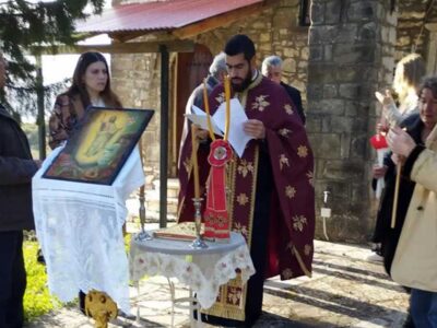 Γιάννενα: Έκαναν Ανάσταση πριν φτάσει στην Ελλάδα το Άγιο Φως