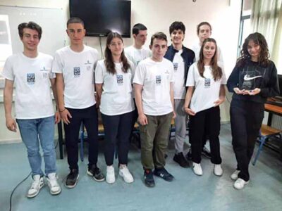 Βραβείο καλύτερης επιστημονικής ιδέας απέσπασε το 4ο ΓΕΛ με την εκτόξευση δορυφόρου και την μέτρηση μαγνητικών πεδίων