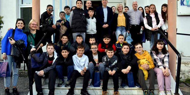 Συνάντηση του Αντιπεριφερειάρχη Φλώρινας Σωτήρη Βόσδου με μαθητές του 16ου Δημοτικού Σχολείου Θεσσαλονίκης