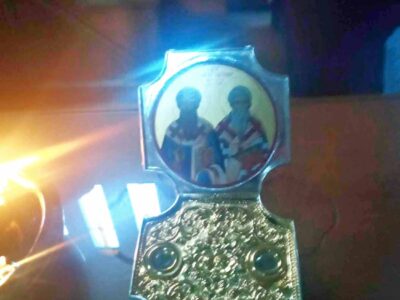 Στον Ιερό Ναό Κοιμήσεως της Θεοτόκου στην Βεγόρα , βρίσκονται τα λείψανα του Μ. Βασιλείου και του Αγίου Ιωάννη του Ελεήμονα