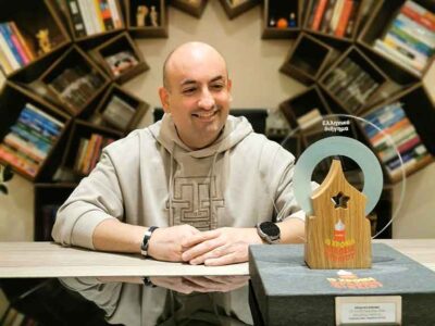 Το «Είναι ζήτημα χημ…ΙΟΥ» του Βαγγέλη Νάστου (Εκδόσεις Bell), είναι το πιο καίριο και έξυπνο βιβλίο που θα μπορούσε να διαβάσει κάποιος