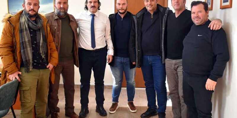 Συνάντηση του Αγροτικού Συνεταιρισμού Αγίου Παντελεήμονα και του Πρόεδρου της Κοινότητας Αγίου Παντελεήμονα με τον Αντιπεριφερειάρχη Φλώρινας Αθανάσιο Τάσκα