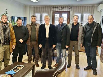 Συνάντηση του Αγροτικού Συνεταιρισμού και του Πρόεδρου της Κοινότητας Αγίου Παντελεήμονα με τον Δήμαρχο Αμυνταίου Ιωάννη Λιάση