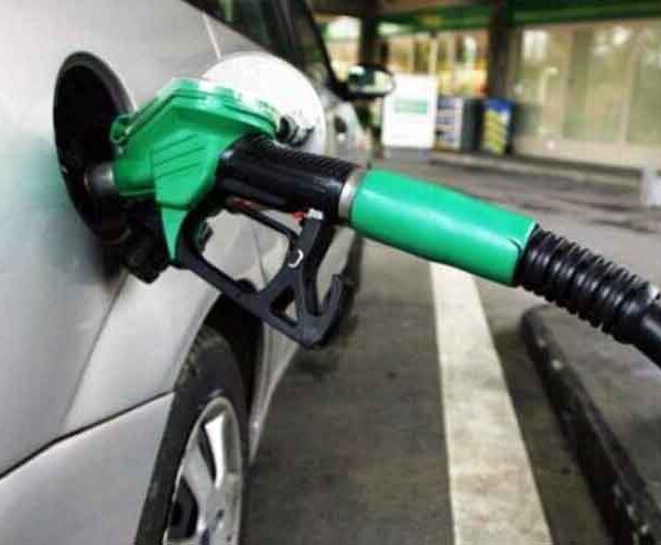 “Πονοκέφαλος” για τους πρατηριούχους υγρών καυσίμων στη Φλώρινα η έξοδος πολιτώ