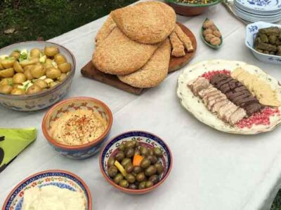 Σαρακοστιανό τραπέζι: Χαμηλότερες ή ίδιες οι τιμές με πέρυσι