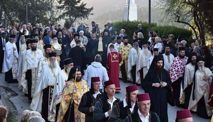 Ἡ Καστοριὰ ὑποδέχθηκε τὴν Τιμία Κάρα τοῦ Ἁγίου Καλλινίκου Ἐπισκόπου Ἐδέσσης