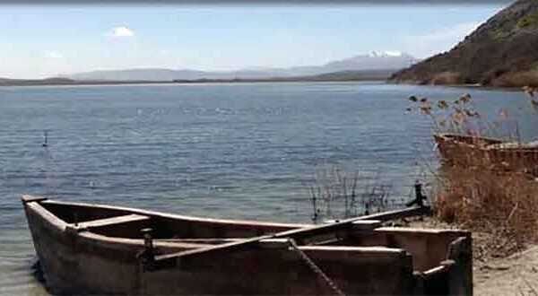 Εικόνες μοναδικής ομορφιάς στη λίμνη Βεγορίτιδα