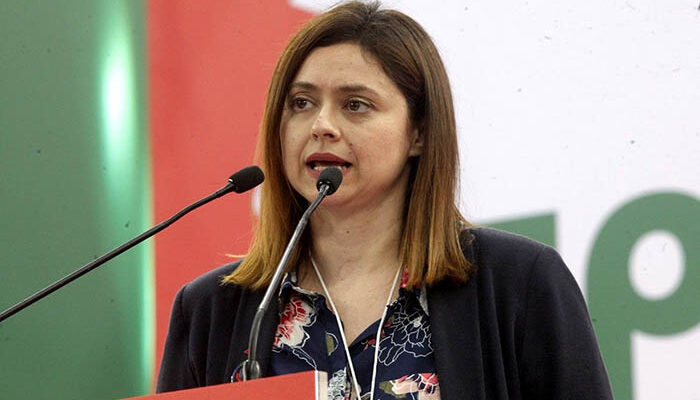 «Η μητρότητα βλάπτει σοβαρά την καριέρα των γυναικών»!