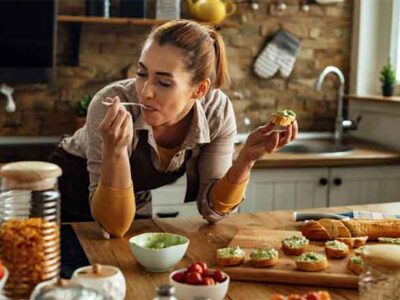 Πόσες θερμίδες πρέπει να έχει το πρωινό σας για να χάσετε βάρος