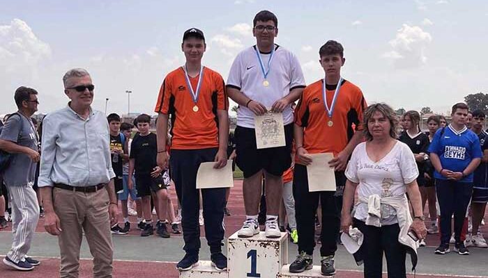 Συγχαρητήρια Δημάρχου Πρεσπών στους μαθητές που διακρίθηκαν στους σχολικούς αγώνες 1 Συγχαρητήρια Δημάρχου Πρεσπών στους μαθητές που διακρίθηκαν στους σχολικούς αγώνες