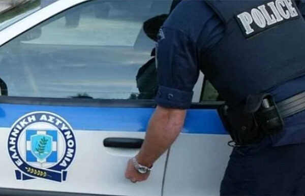 Σύλληψη 24χρονης ημεδαπής στη Βέροια για 2 περιπτώσεις κλοπών που τελέστηκαν σε περιοχές της Εορδαίας