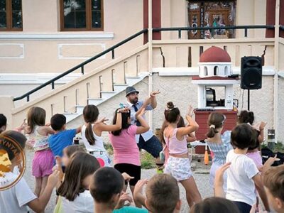 Γιορτή χρωμάτων στο Αμύνταιο, με τη συμμετοχή του ΚΔΑΠ abebablΩm της Αγάπης Χατζή