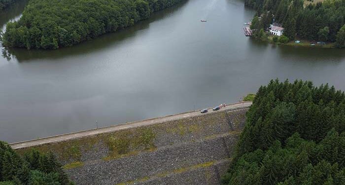 Υπογραφή συμφωνίας για την εξαγορά 629MW ΑΠΕ της Evryo Group στη Ρουμανία