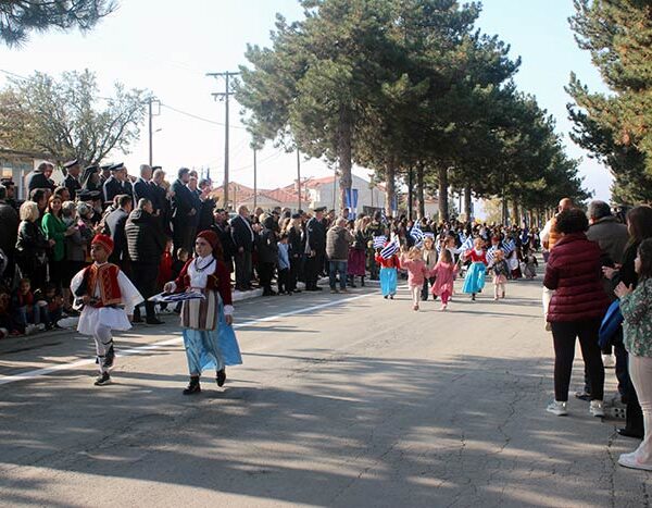 Δείτε το πλούσιο φωτορεπορταζ για την σημερινή επέτειο, της 112ης απελευθέρωσης του Αμυνταίου