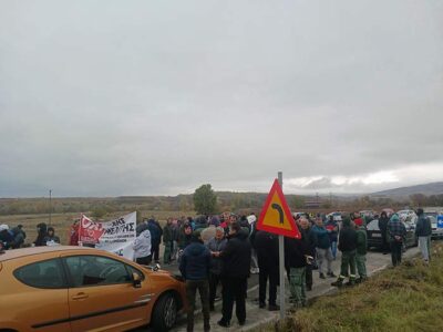 Πραγματοποιήθηκε η κινητοποίηση της Επιτροπής Αγώνα ενάντια στο κλείσιμο του ΑΗΣ Μελίτης