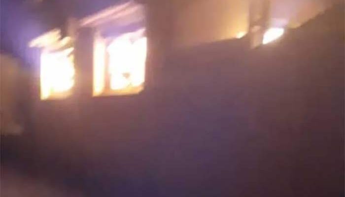 Φωτιά σε κατοικία airbnb στην Τσάκωνη Καστοριάς 1 Φωτιά σε κατοικία airbnb στην Τσάκωνη Καστοριάς