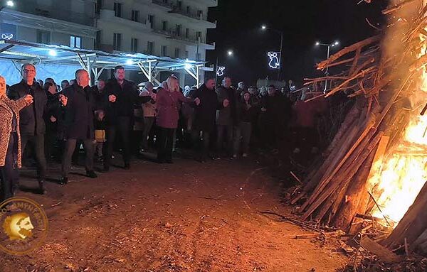 Τα "Τσιριβάρβαρα" αναβίωσαν για ακόμα μια χρονιά στο Αμύνταιο