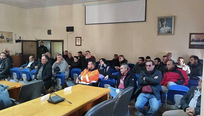 ΟΛΟΙ ΑΓΡΟΤΕΣ ΚΑΙ ΚΤΗΝΟΤΡΟΦΟΙ ΤΗΝ ΠΕΜΠΤΗ 23/01 ΣΤΗΝ ΠΕΡΙΦΕΡΕΙΑ ΔΥΤ. ΜΑΚΕΔΟΝΙΑΣ