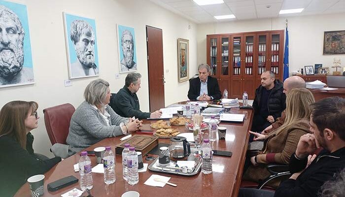 Συνάντηση του Περιφερειάρχη με τον Εμπορικό Σύλλογο Κοζάνης