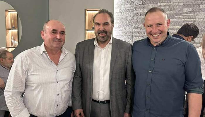 Τη βασιλόπιτά τους έκοψαν οι πρόεδροι των κοινοτήτων του Δήμου Φλώρινας