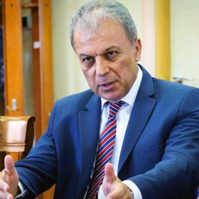 Ορισμός νέων Αντιπεριφερειαρχών στην Περιφέρεια Δυτικής Μακεδονίας 2 Περιφερειάρχης Δυτικής Μακεδονίας Γιώργος Αμανατίδης: «Παραγωγικός ο ρόλος του Πολιτικού Συμβουλίου»