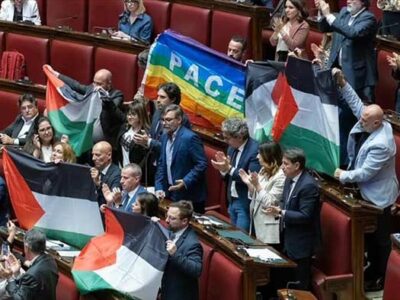 Η Πέτη Πέρκα απαντά στον Σ. Παπασωτηρίου: «Οι νέοι και οι νέες που κινητοποιούνται είναι η ελπίδα για τη χώρα και όχι τραμπούκοι»