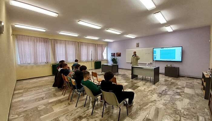 Ευχαριστήριο του Γυμνασίου Φιλώτα προς το Κέντρο Υγείας Αμυνταίου
