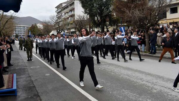 Με τη δέουσα λαμπρότητα εορτάστηκε στην πόλη της Φλώρινας η 204η Επέτειος της Ελληνικής Επανάστασης του 1821
