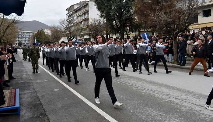 Με τη δέουσα λαμπρότητα εορτάστηκε στην πόλη της Φλώρινας η 204η Επέτειος της Ελληνικής Επανάστασης του 1821