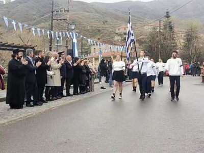 Πρέσπα: Λαμπρότητα και συγκίνηση στον εορτασμό της 25ης Μαρτίου
