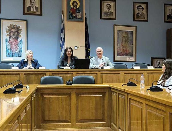 Επίσκεψη της Γ τάξης Γυμνασίου Αμυνταίου στο Δημαρχείο Αμυνταίου