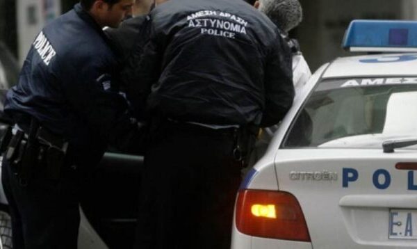 Συνελήφθη 18χρονος ημεδαπός για κλοπή στην πόλη της Πτολεμαΐδας