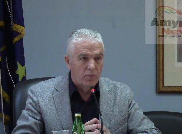 Πραγματοποιήθηκε η Έκτακτη Συνεδρίαση του Δημοτικού Συμβουλίου Αμυνταίου για τη Μετακίνηση της 106ης Αυτοκινούμενης Μοίρας Μέσου Πυροβολικού