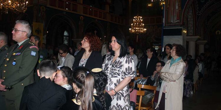 Με μεγαλοπρέπεια και λαμπρότητα ο εορτασμός των Αγίων Κωνσταντίνου και Ελένης Πολιούχων Ἀμυνταίου