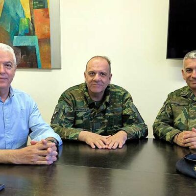 Εθιμοτυπική επίσκεψη του Διοικητή της 9ης Μηχανοποιημένης Ταξιαρχίας, στον Δήμαρχο Αμυνταίου