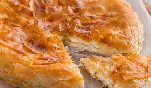 Εύκολη και γρήγορη τυρόπιτα στο τηγάνι