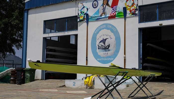 Παράδοση νέου κωπηλατικού σκάφους στον Ναυτικό Όμιλο Μαυροχωρίου 1 Παράδοση νέου κωπηλατικού σκάφους στον Ναυτικό Όμιλο Μαυροχωρίου