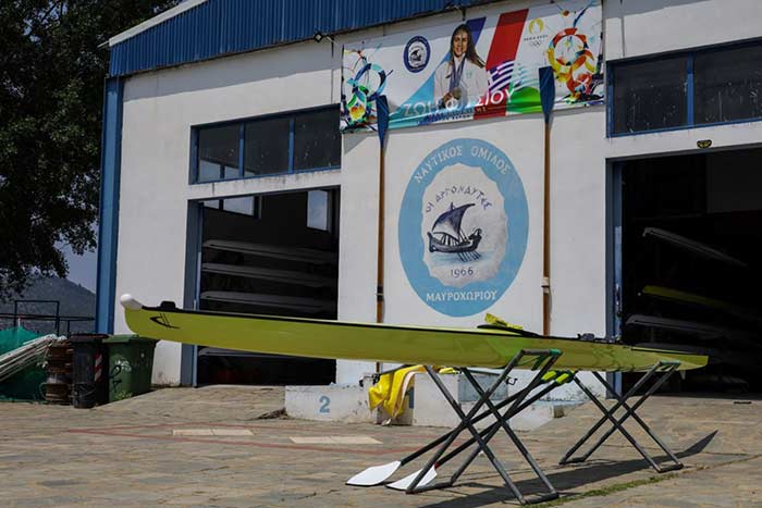 Παράδοση νέου κωπηλατικού σκάφους στον Ναυτικό Όμιλο Μαυροχωρίου