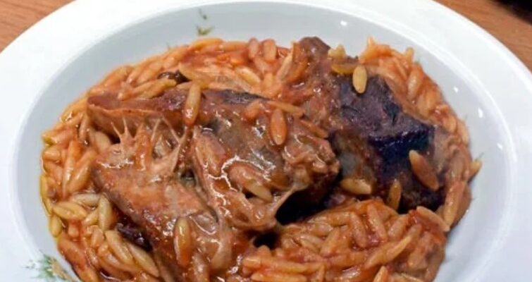 Μοσχαράκι γιουβέτσι παραδοσιακό