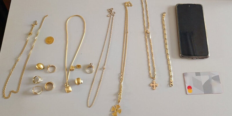 Για τηλεφωνική απάτη, με το πρόσχημα της αναγκαστικής καταγραφής τιμαλφών, συνελήφθη επ’ αυτοφώρω στη Φλώρινα