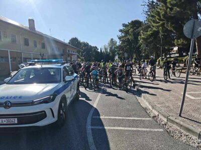 To Τμήμα Τροχαίας Κοζάνης πραγματοποίησε δράση κυκλοφοριακής αγωγής, σε παιδιά που κινήθηκαν με τα ποδήλατά τους