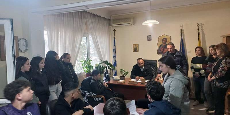 Η Διεύθυνση και ο Σύλλογος Διδασκόντων του Γυμνασίου Φιλώτα εκφράζουν τις θερμές τους ευχαριστίες