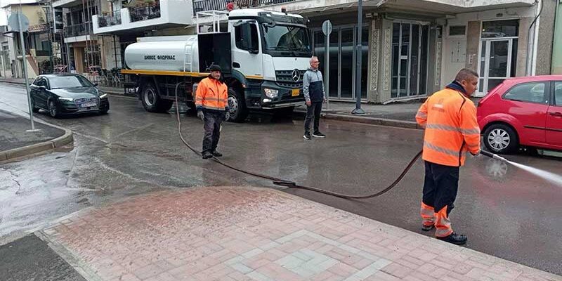 Πλύσεις οδοστρώματος σε κεντρικές οδούς του Αμυνταίου μετά την Εμποροπανήγυρη
